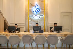 Meraih Keberkahan Ramadhan Paket Umroh Eksklusif Bersama Elharamain Wisata 1446 H